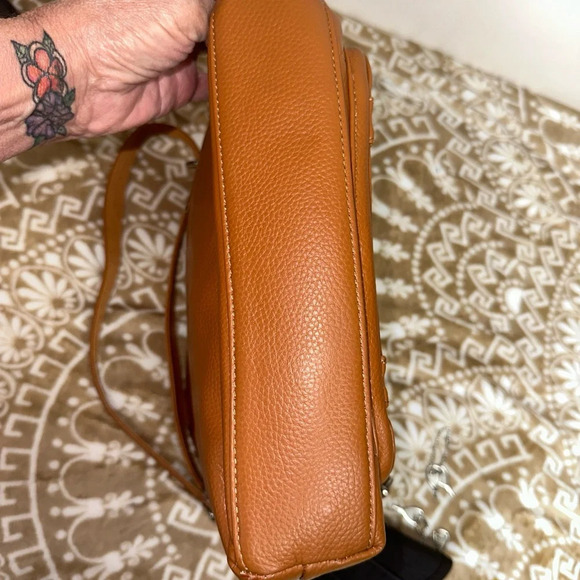 Roma Leathers R or L Lock, 4 Keys Concealed Carry Crossbody - Tan - Picture 13 of 15